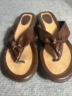 Women's Brown Knot-Front Thong Sandals
